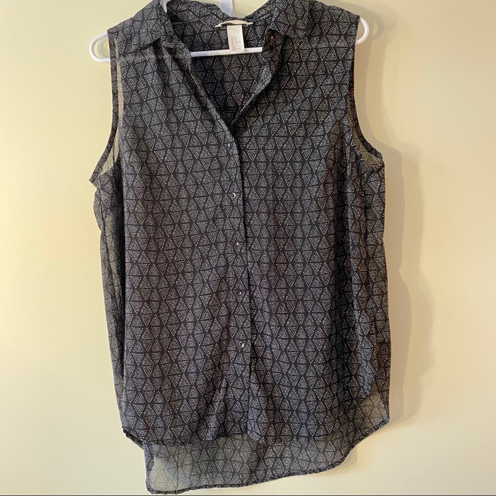 H&M Sleeveless Blouse